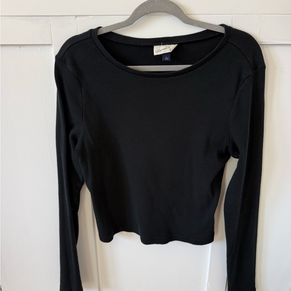 Universal Thread Black Ribbed Long-Sleeve